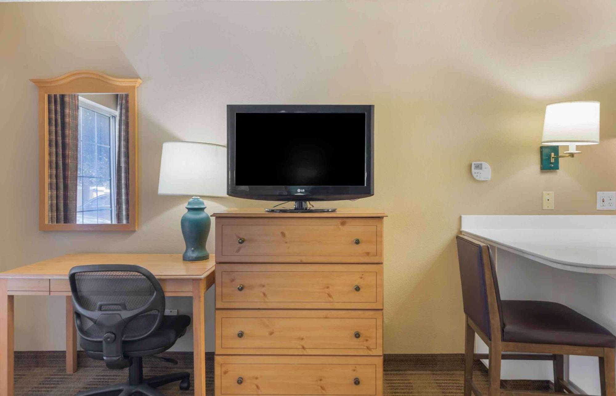 Auburn Hills Extended Stay Inn Екстер'єр фото