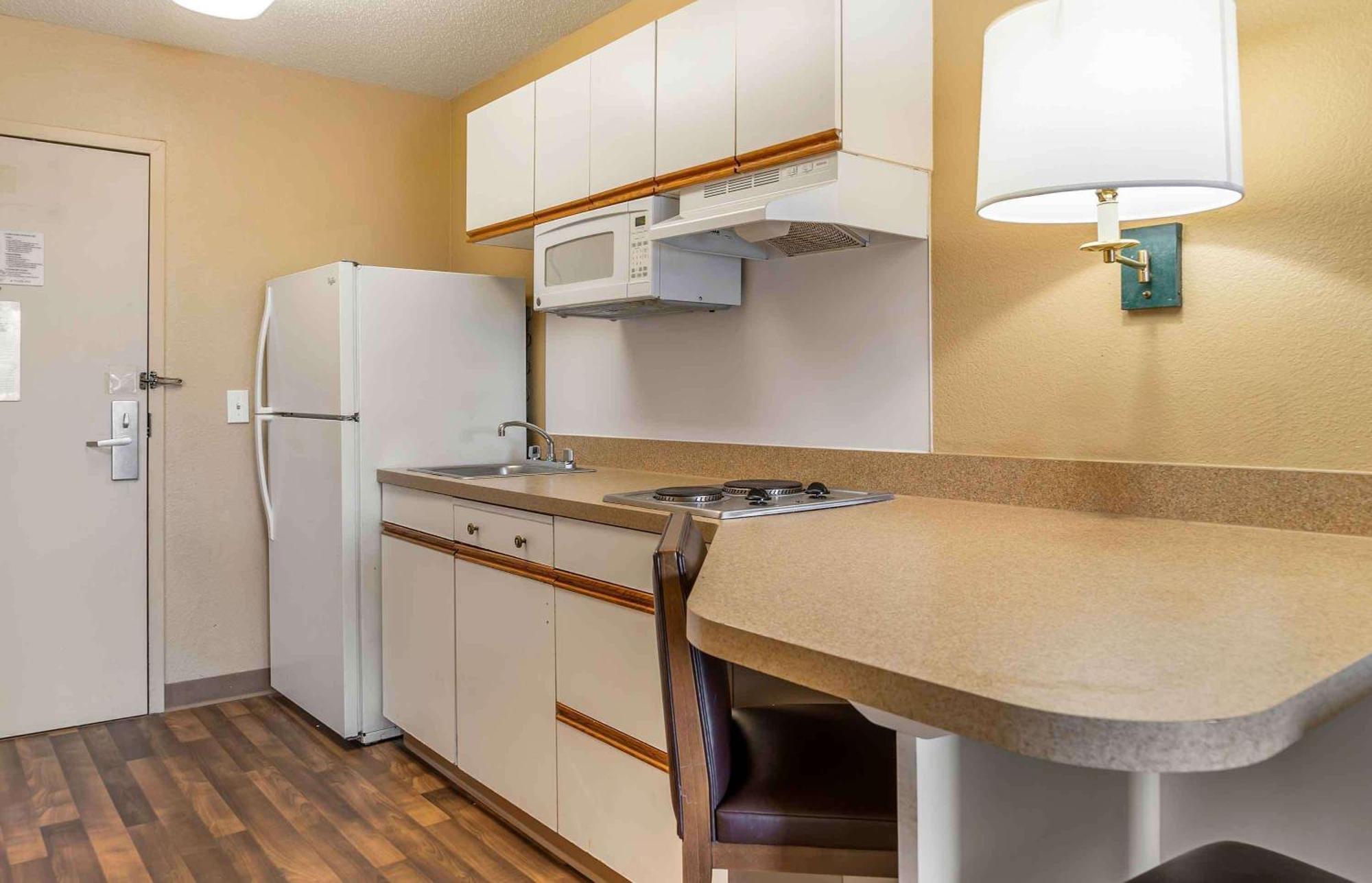 Auburn Hills Extended Stay Inn Екстер'єр фото