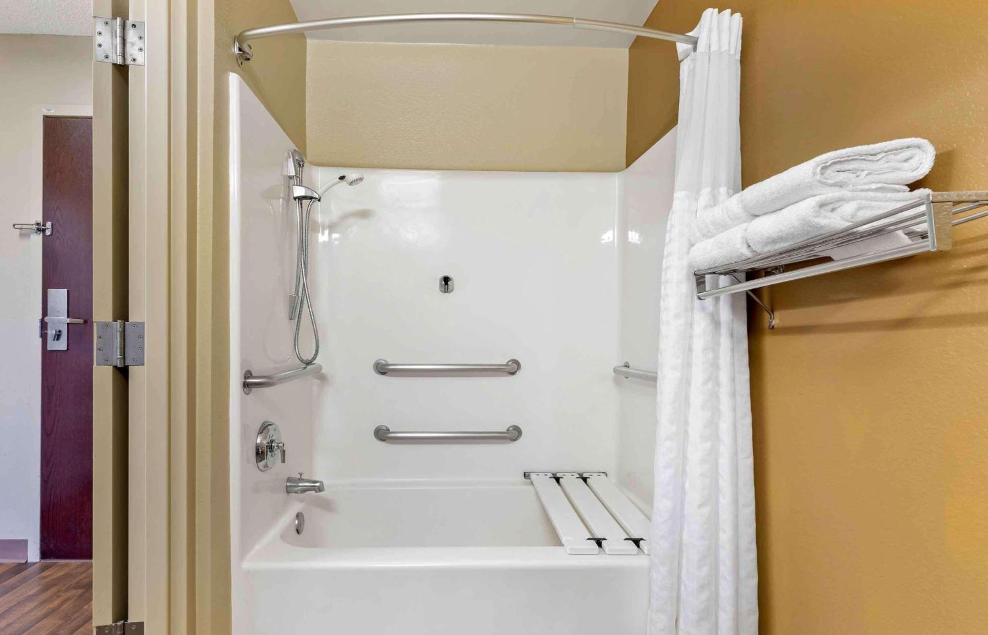 Auburn Hills Extended Stay Inn Екстер'єр фото