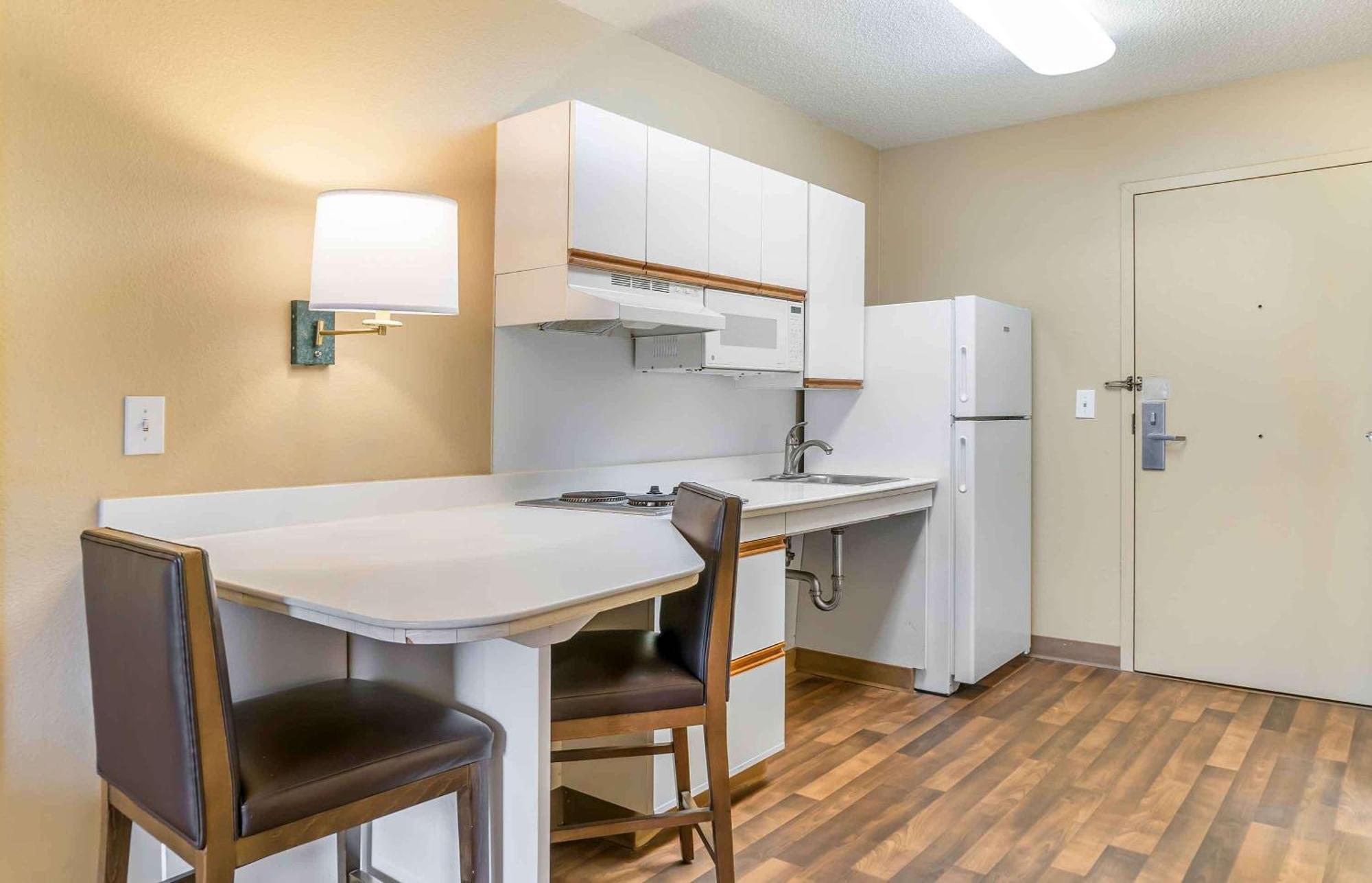 Auburn Hills Extended Stay Inn Екстер'єр фото