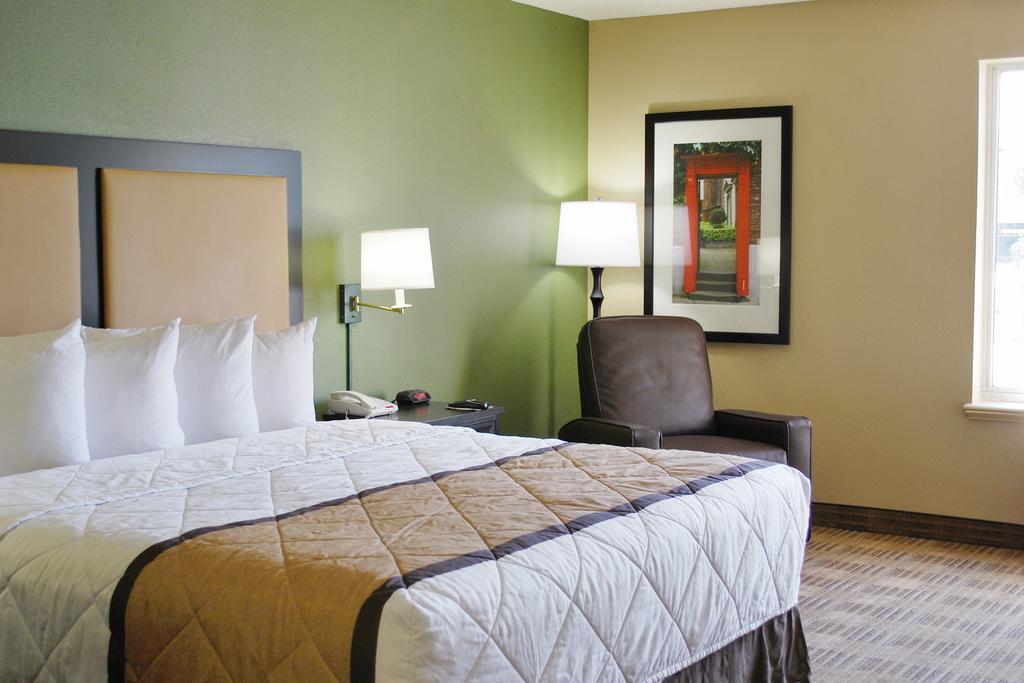 Auburn Hills Extended Stay Inn Екстер'єр фото